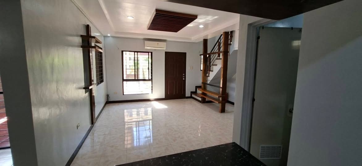 HOUSE FOR RENT - photo 4