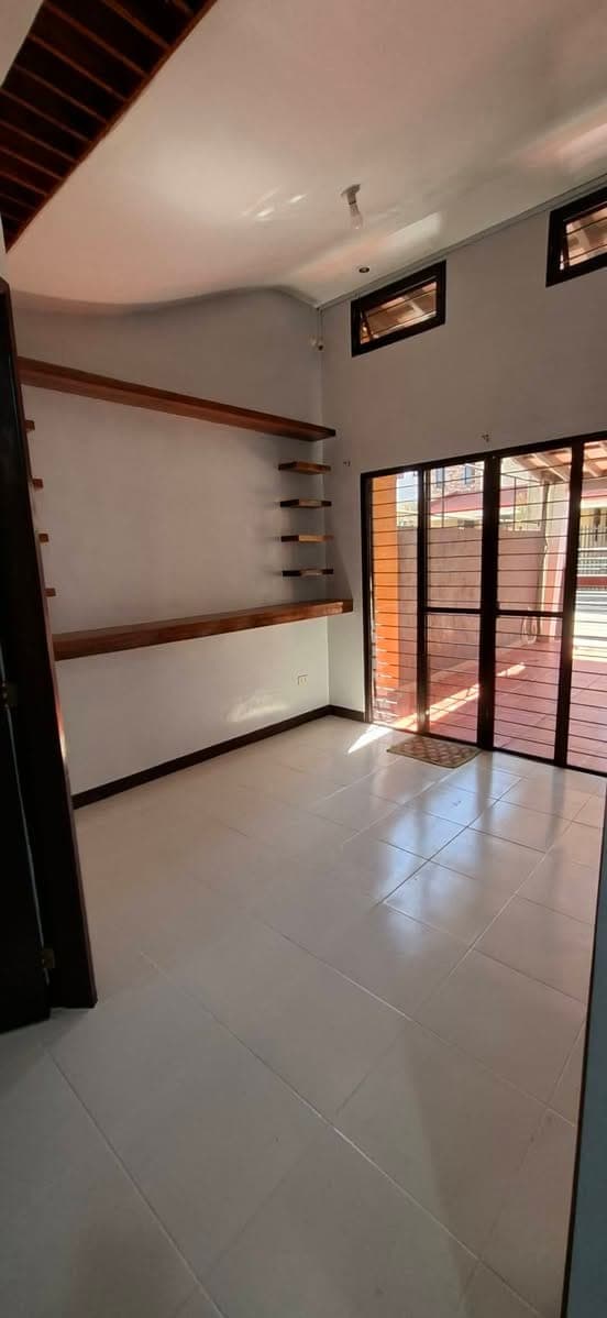 HOUSE FOR RENT - photo 5