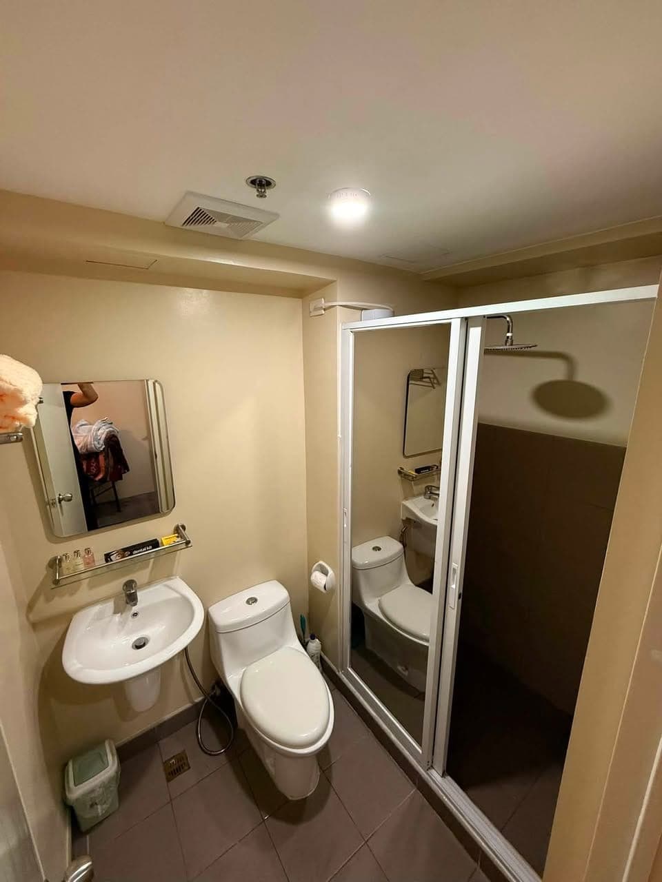 Apartment for Rent (Serin East Tagaytay) - photo 3