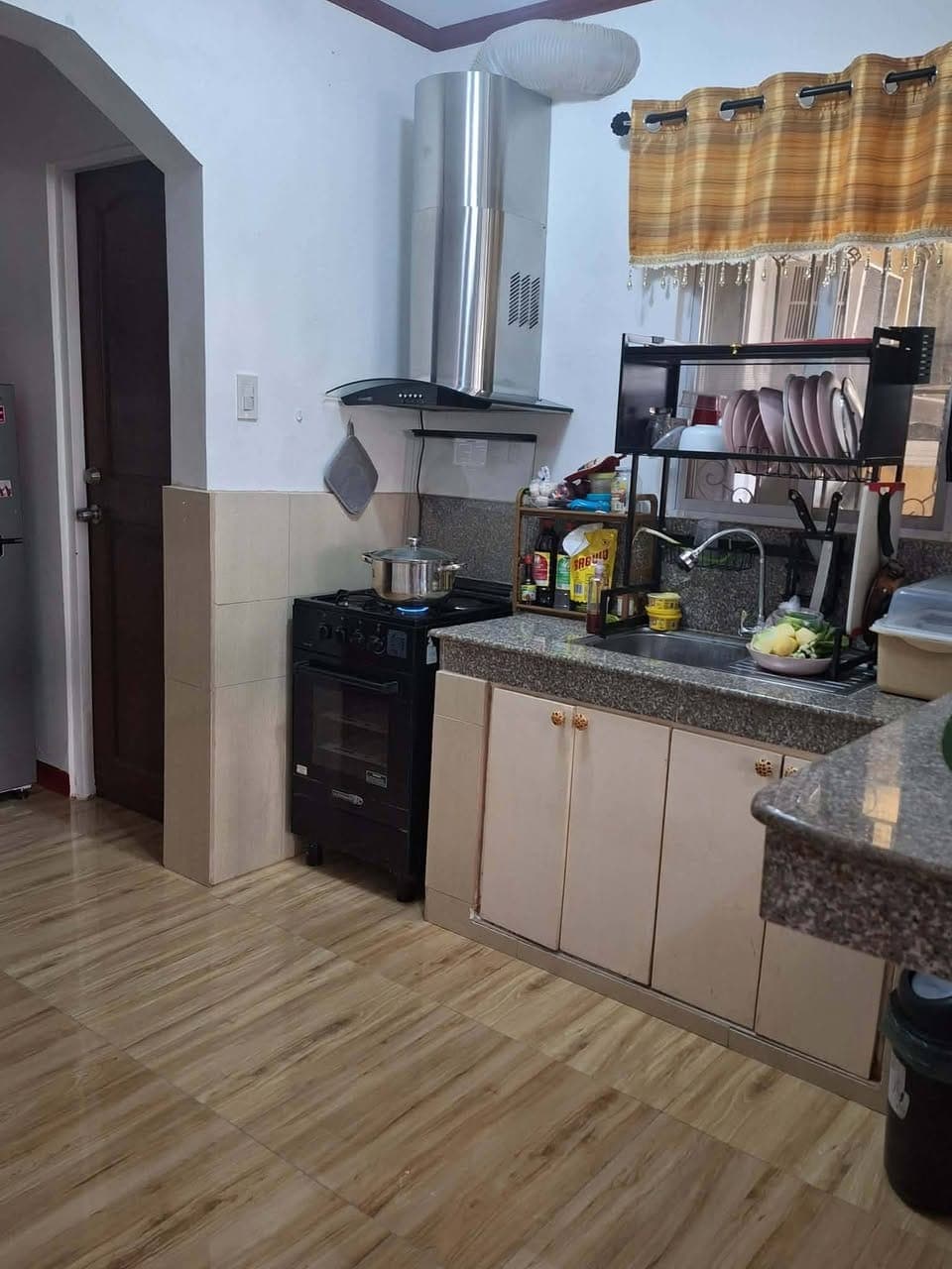 HOUSE FOR RENT - photo 4