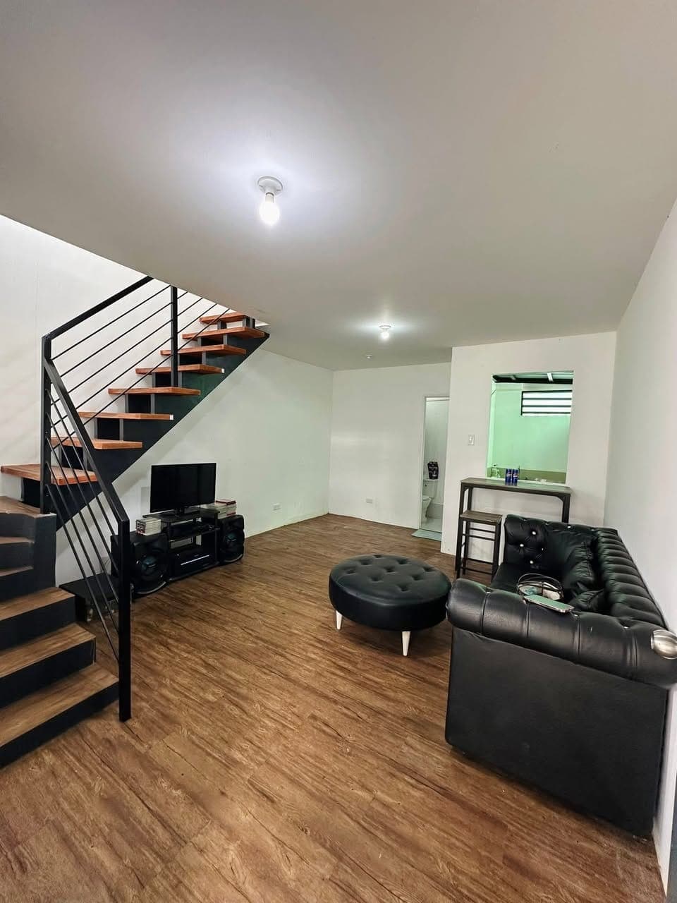 For Rent - Century PHirst Centrale Batulao🏡 - photo 1