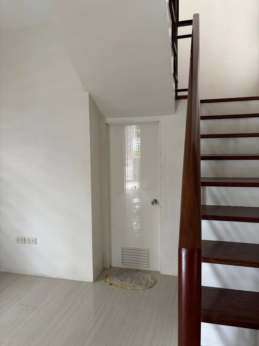 For sale/for rent 173 sqm 3br 3tb brand new BARE UNIT inside tagaytay forbes residences kaybagal cen... - photo 3