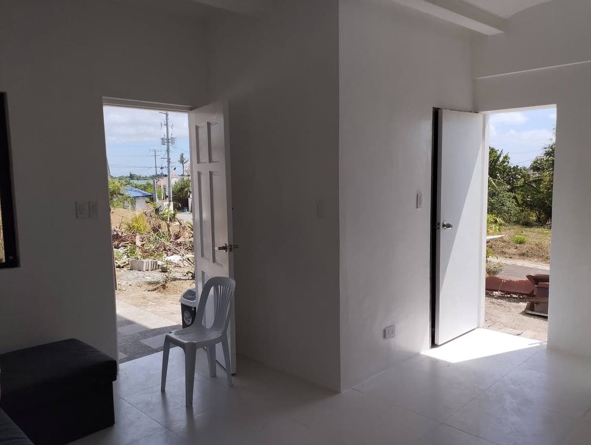 House for Rent - photo 3