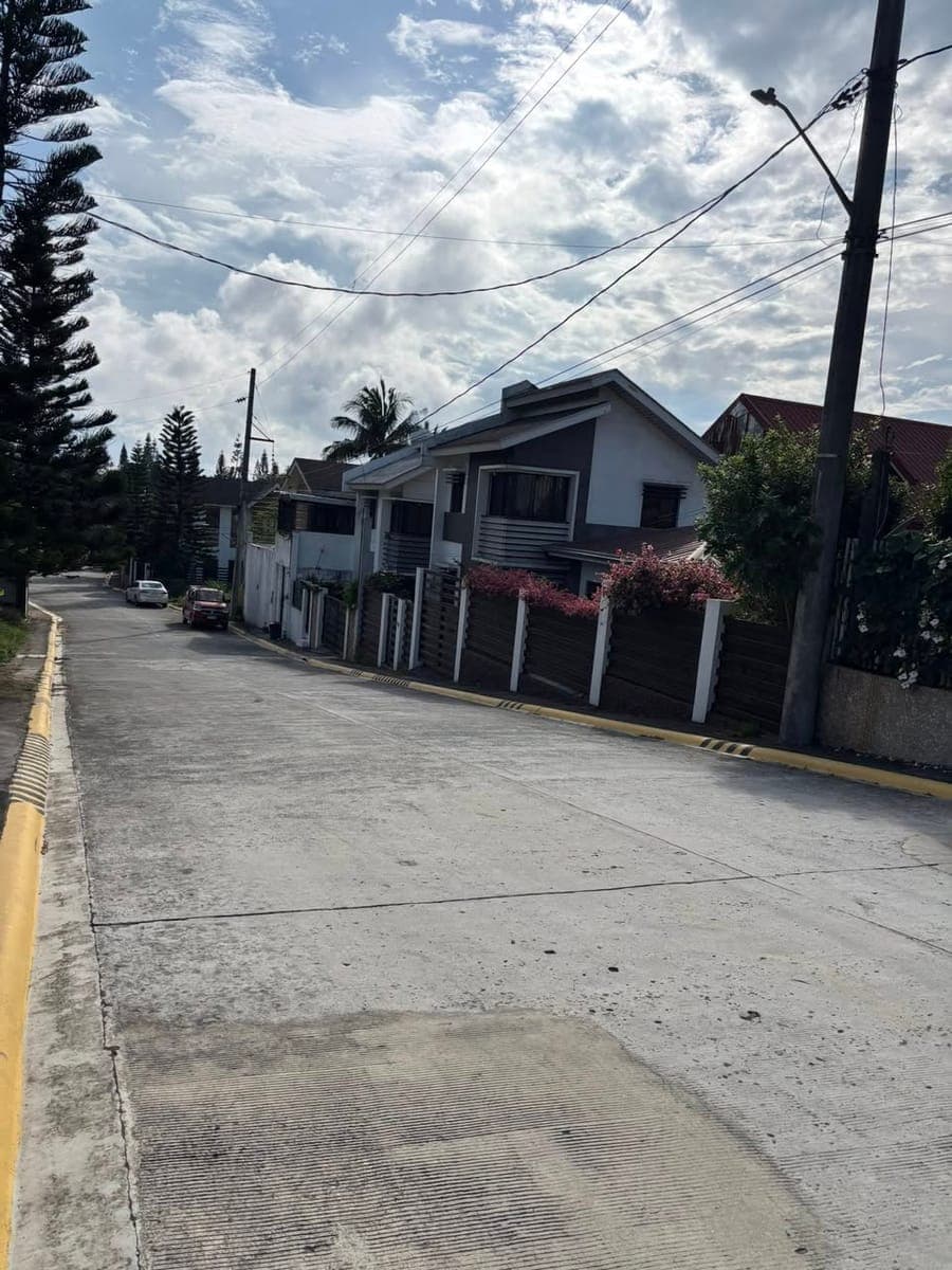 FOR SALE/FOR RENT 3BR 3TB car garage near gate fully furnished  tagaytay forbes residences kaybagal... - photo 4