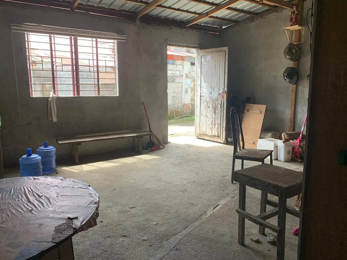 Looking For Tenant: - photo 1