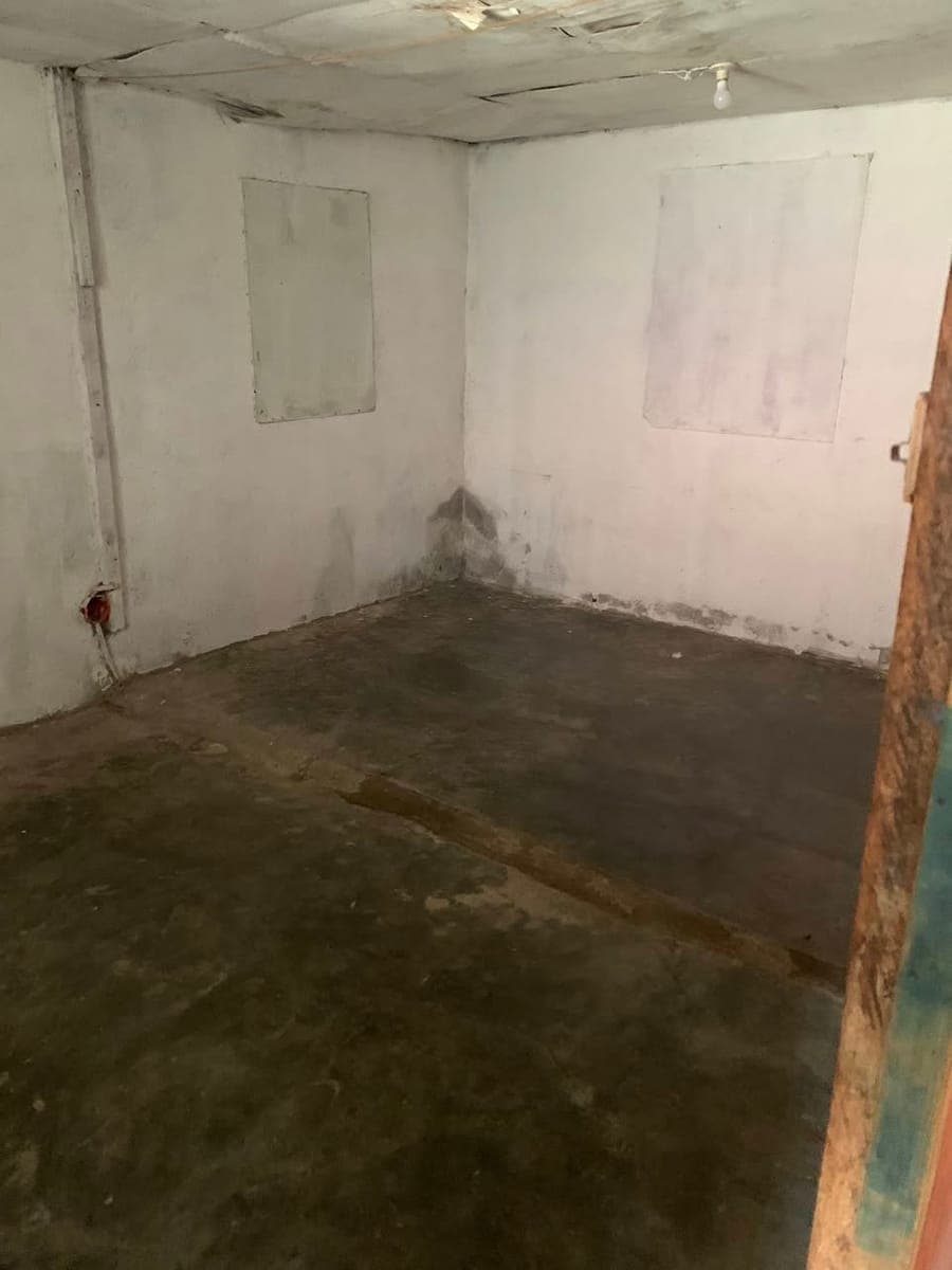 Looking For Tenant: - photo 2