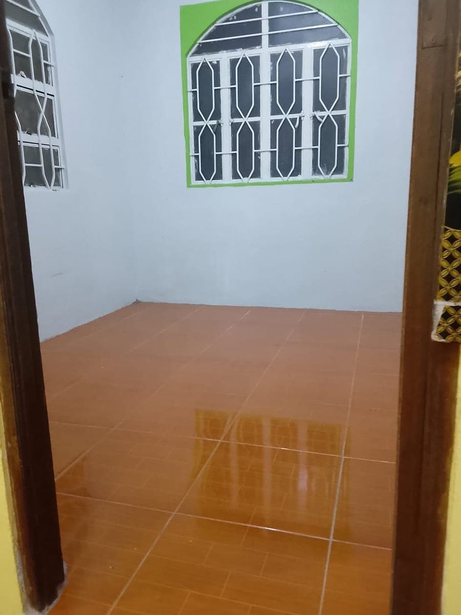 house for rent 2 bedroom unfurnished my aircon na Ang Isang room 10k monthly brgy sungay west tagayt... - photo 3