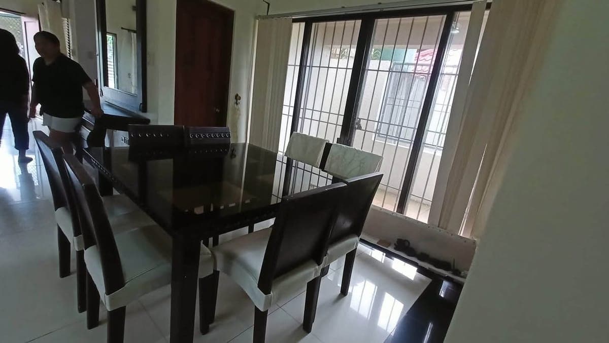 Fir rent 4bedroom 3tb 1 car garage semi furnished tagaytay country homes 1 near seein 45k monthly 📞09192022022 vickie - photo 2