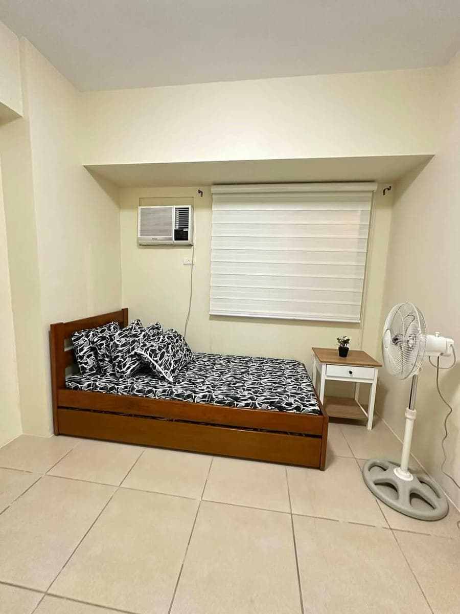 🏡 FOR RENT | 2-Bedroom Corner Unit at Serin East Tagaytay 🌿 - photo 1