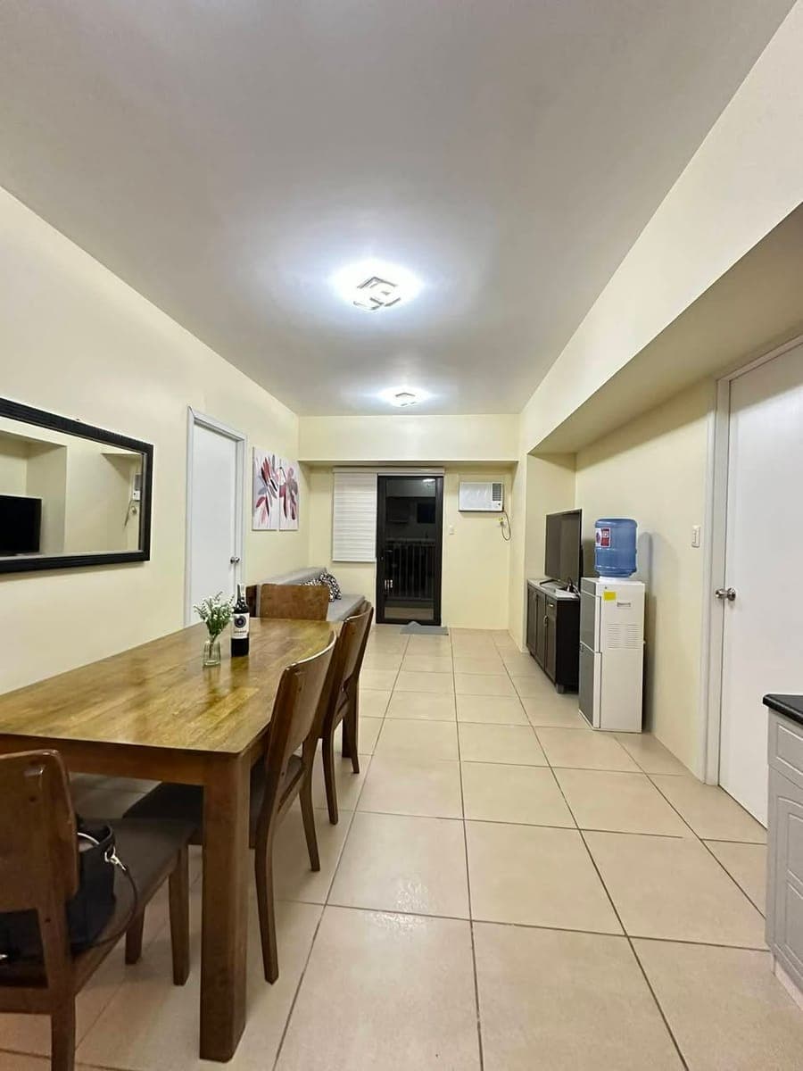 🏡 FOR RENT | 2-Bedroom Corner Unit at Serin East Tagaytay 🌿 - photo 3
