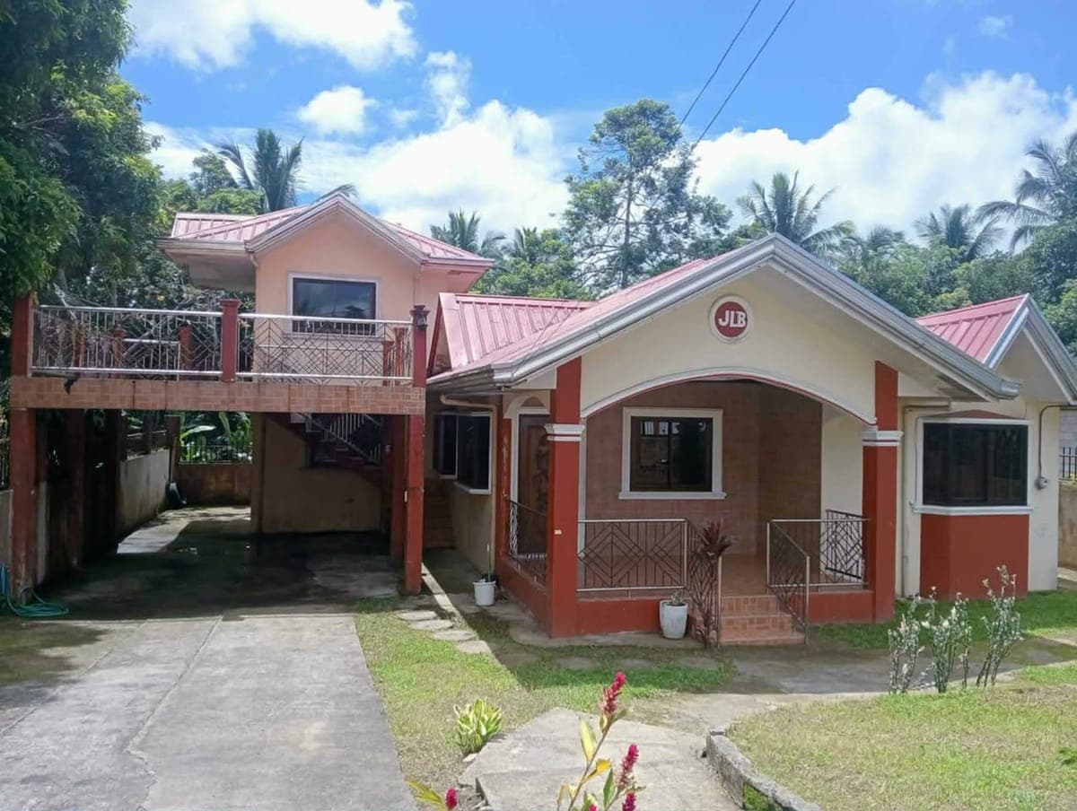 🏡 HOUSE FOR RENT – Along Zambal Road, Tagaytay - photo 2