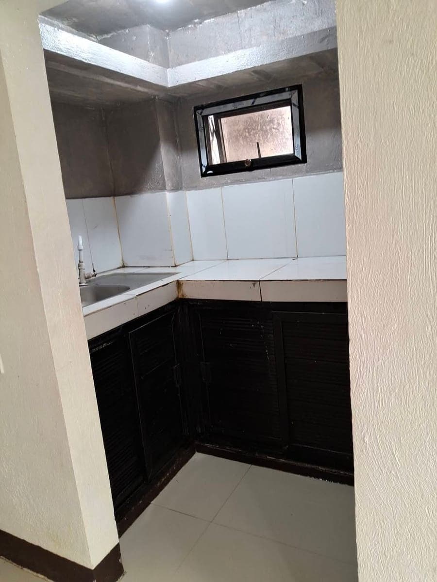 APARTMENT FOR RENT TAGAYTAY UP AND DOWN 2BEDROOM 1BATHROOM CAR PARKING - photo 4