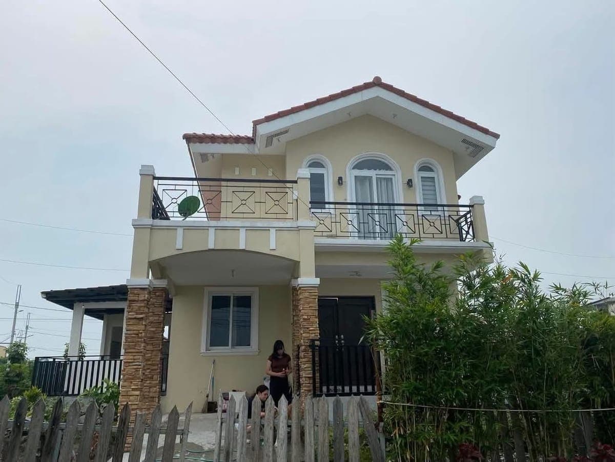 FULLY FURNISHED HOUSE  And VACANT Lot IN ANTEL GRAND VILLAGE-GENERAL TRIAS CAVITE-FOR RENT - photo 1