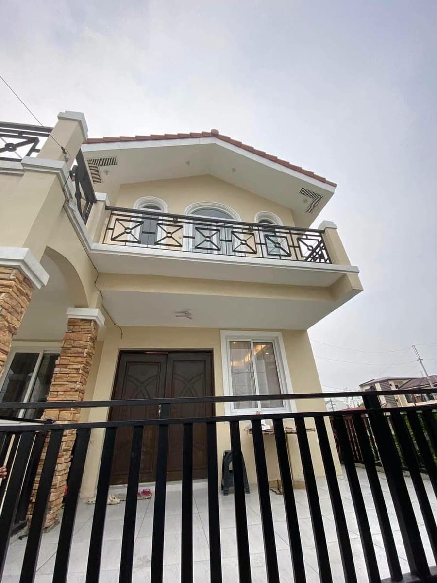 House for Rent - photo 2