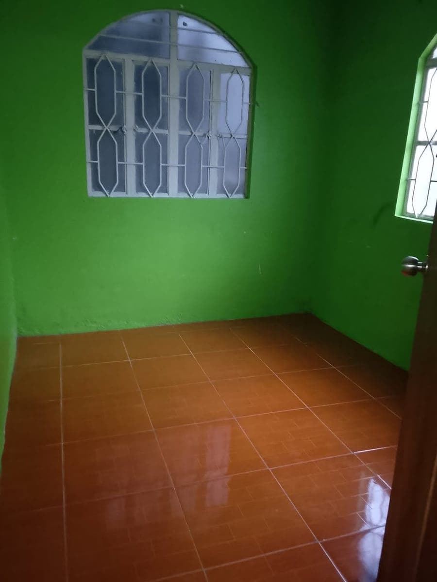 house for rent 2 bedroom unfurnished my aircon na Ang Isang room 10k monthly brgy sungay west tagayt... - photo 3