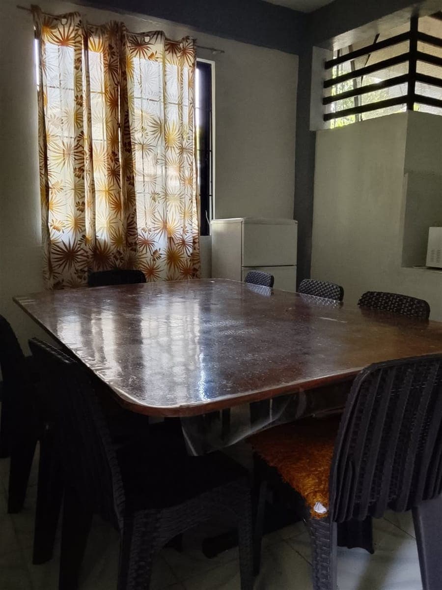 house for rent 3bedroom fully furnished 65k all in pwede 1month lng mag rent brgy iruhin west tagayt... - photo 5