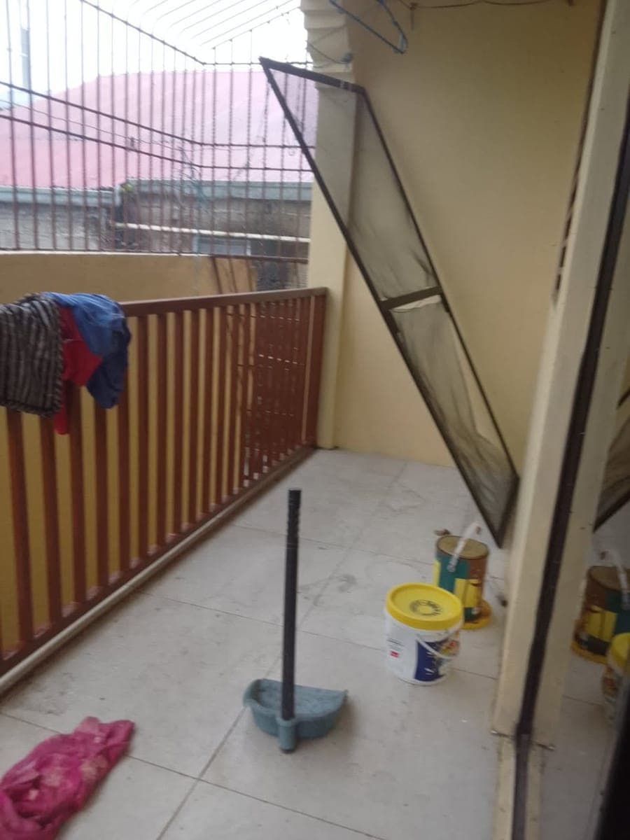 house for rent 3bedroom 2 bathroom unfurnished near tagaytay city market pm nlng for more details - photo 3