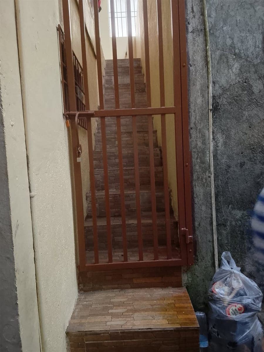 house for rent 3bedroom 2 bathroom unfurnished 10k monthly near tagaytay city market pm nalng for more details - photo 2