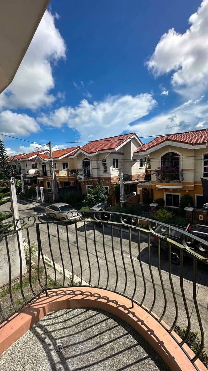 ✨ YOUR DREAM HOME AWAITS AT TAGAYTAY! - photo 4