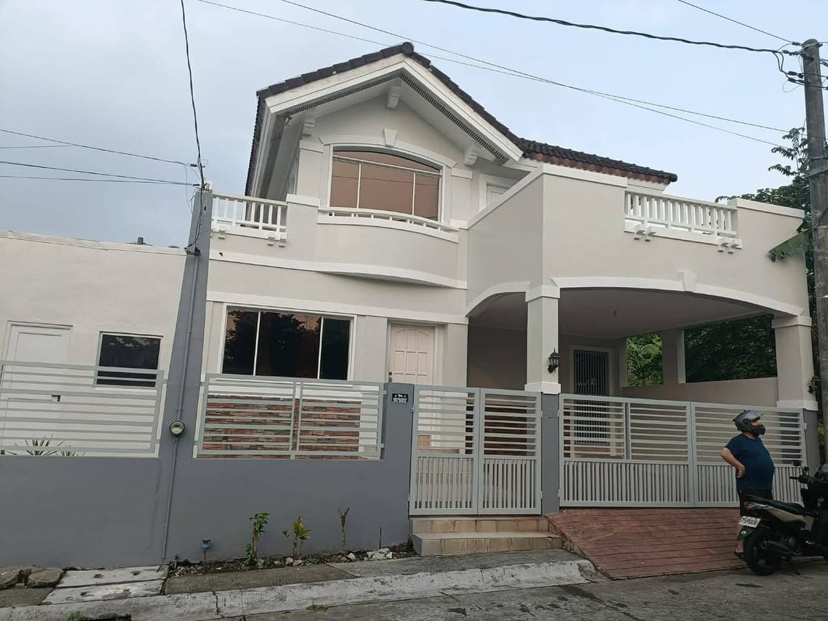 HOUSE FOR RENT INSIDE SUBD. - photo 2
