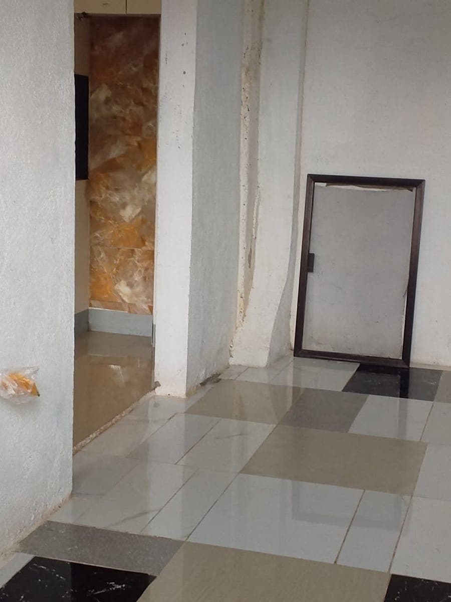 apartment for rent 2 bedroom unfurnished 15k monthly brgy tolintino est tagaytay city pm nlng for more details - photo 4