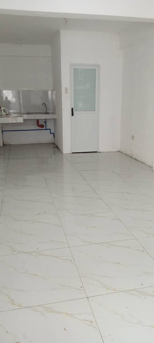 For rent studio type - photo 1