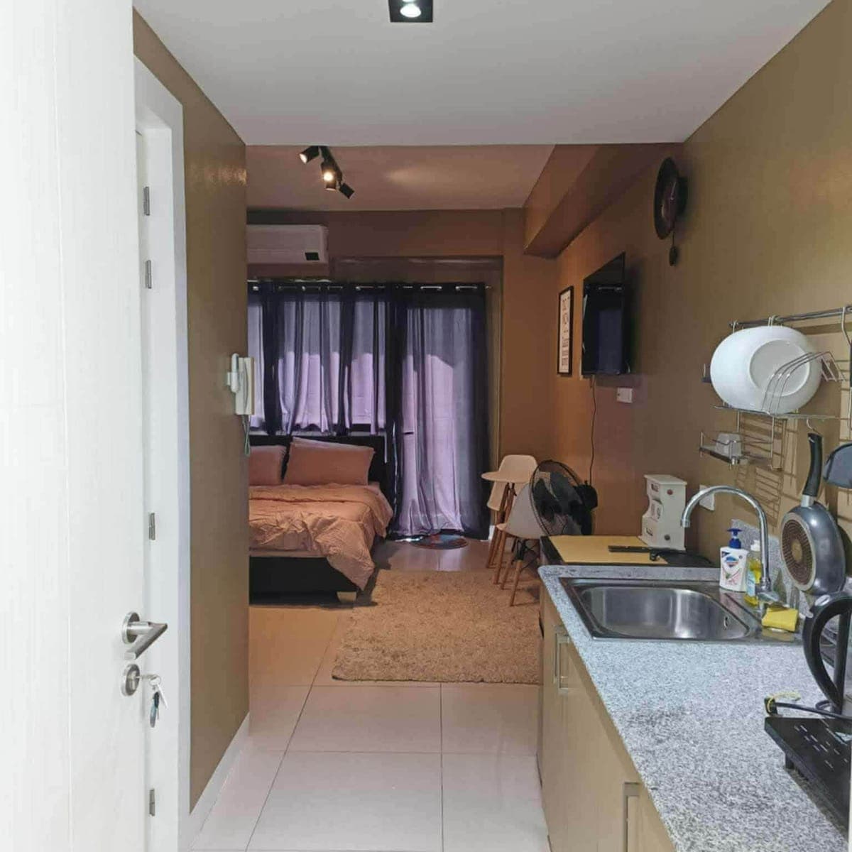 Condo for rent - photo 1