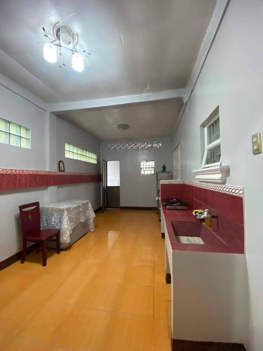 bungalow house for rent gated 3bedroom my room din Ang driver 35k monthly 35k monthly brgy sungay we... - photo 3