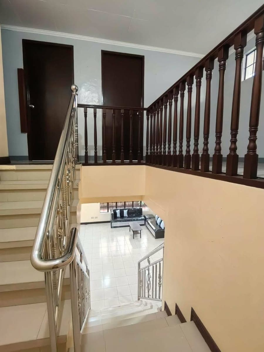 House for rent in Tagaytay Prime Location - photo 3