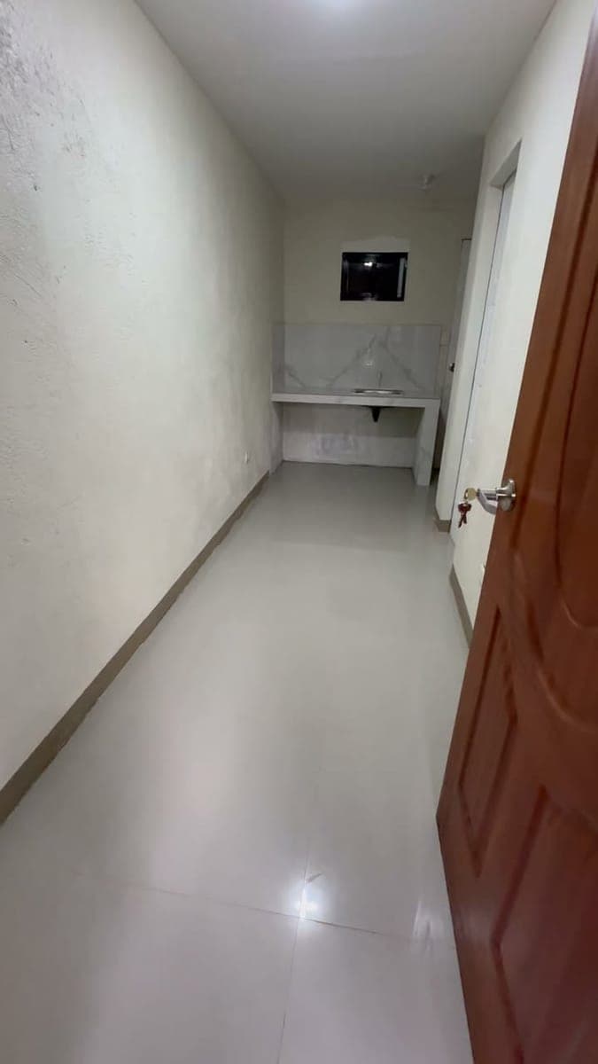 Newly build Apartment good for small family with 1 bedroom - 1st tenant ka kung sakali. Only 1 unit available. - photo 1