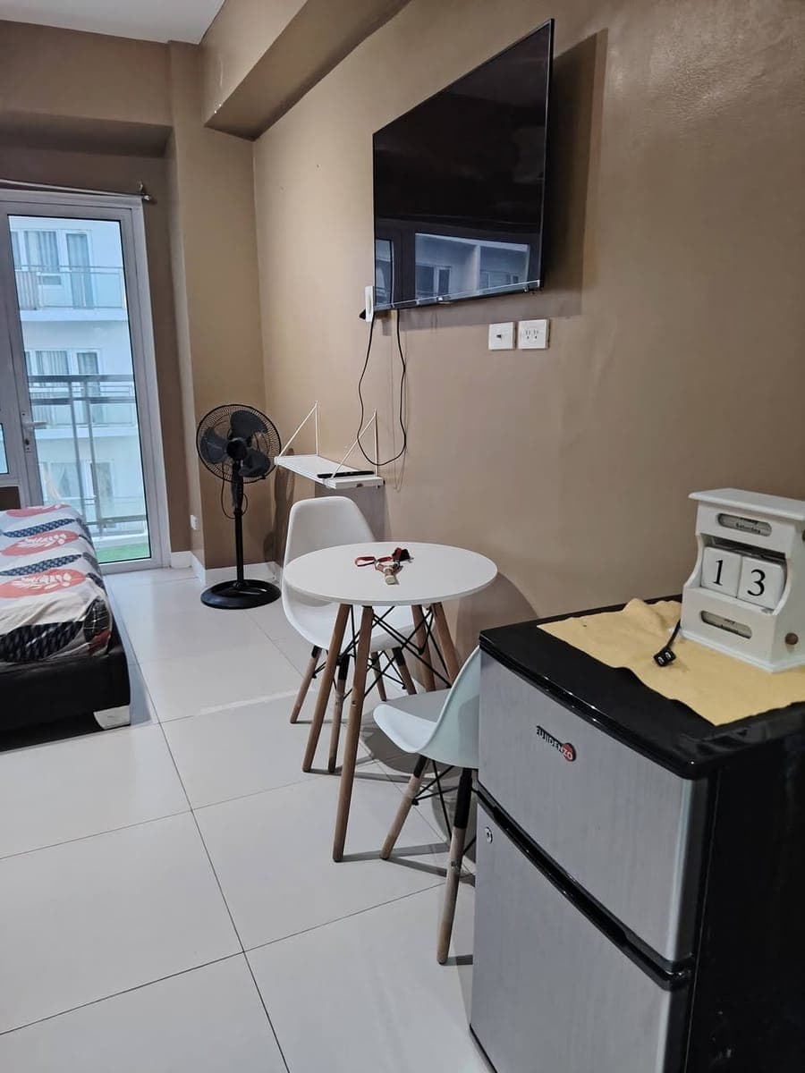 Condo for rent - photo 2