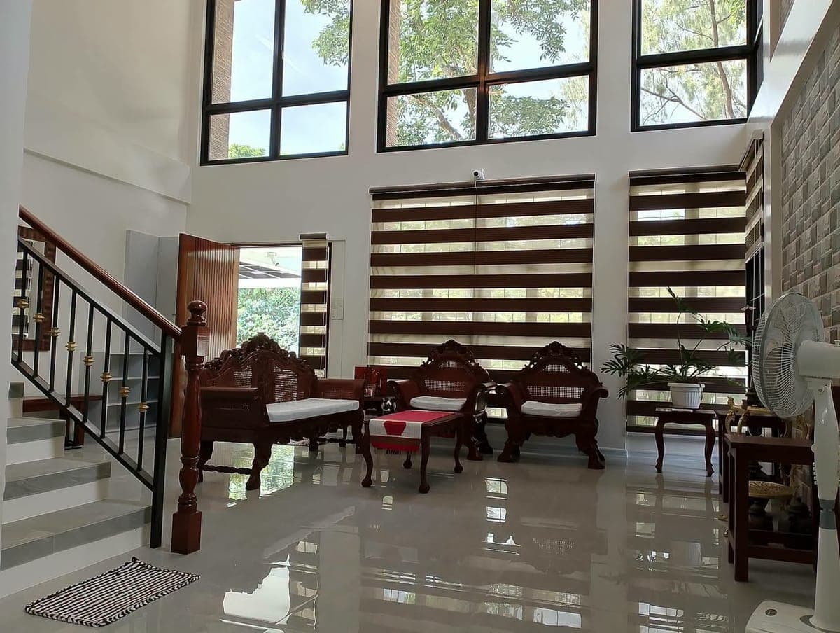 Brandnew Tagaytay house for rent Fully furnished with cctv (Inside subd) - photo 2