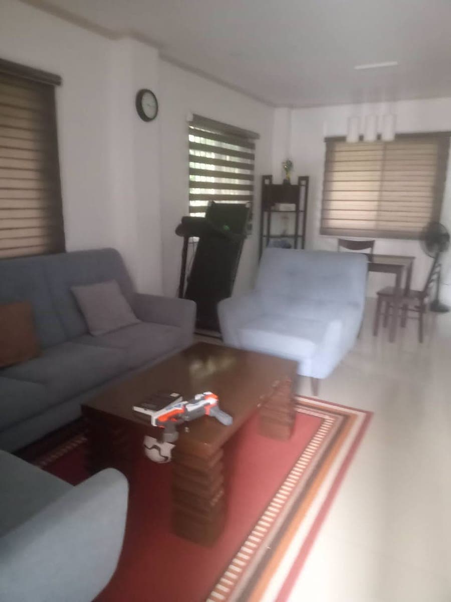 Tagaytay house for rent Inside subd. - photo 1