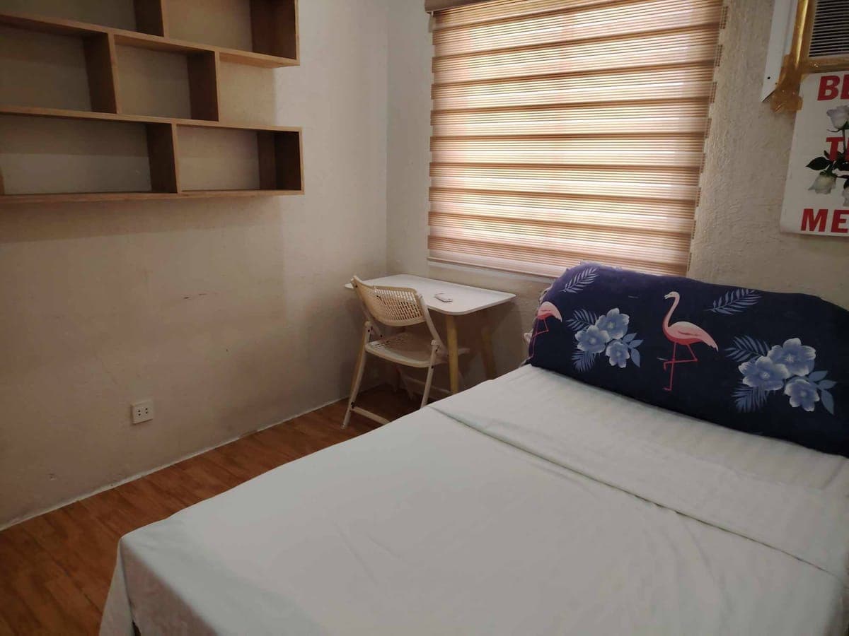 good location apartment One Unit for rent - photo 9