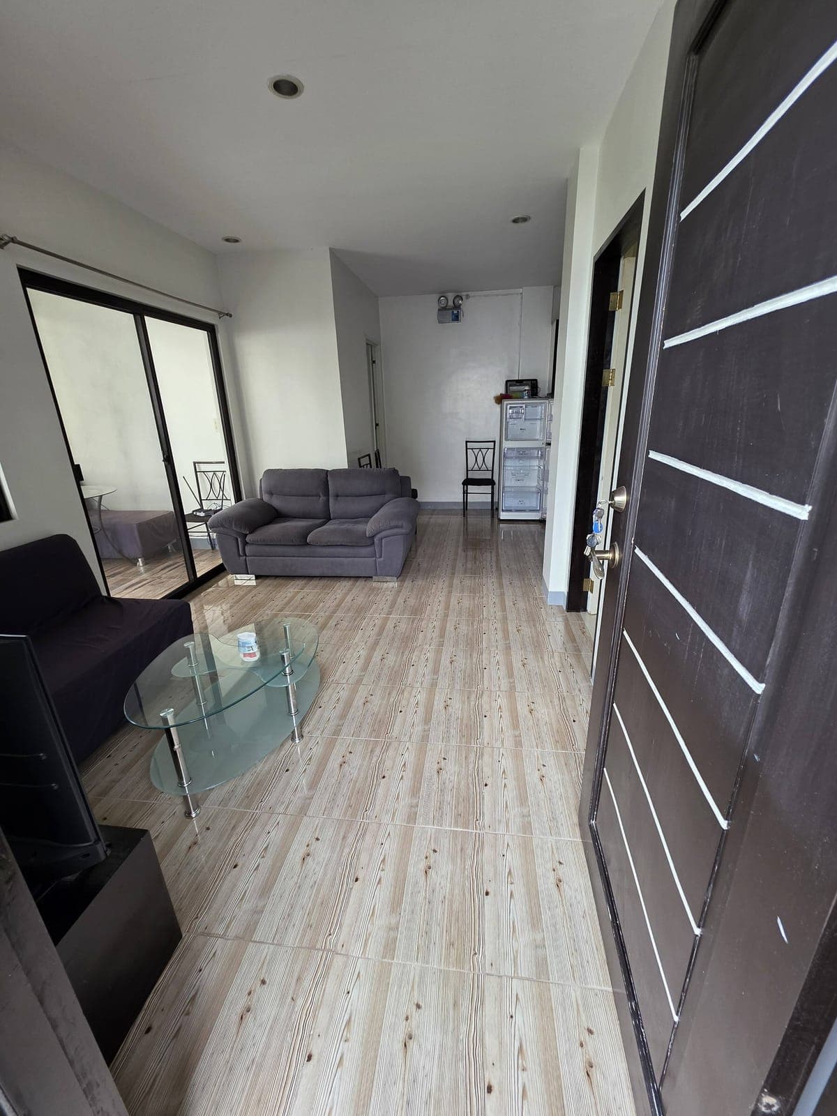 Apartment for Rent - photo 1