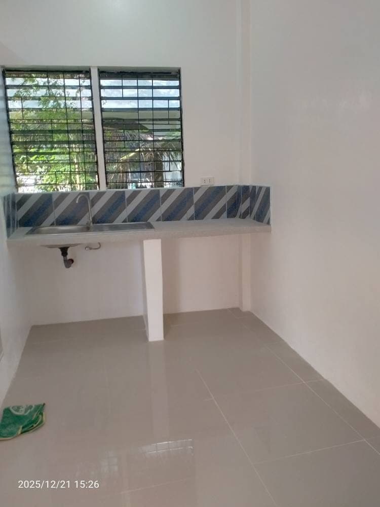 Room for rent in martisan beach banilad Bacong - photo 4