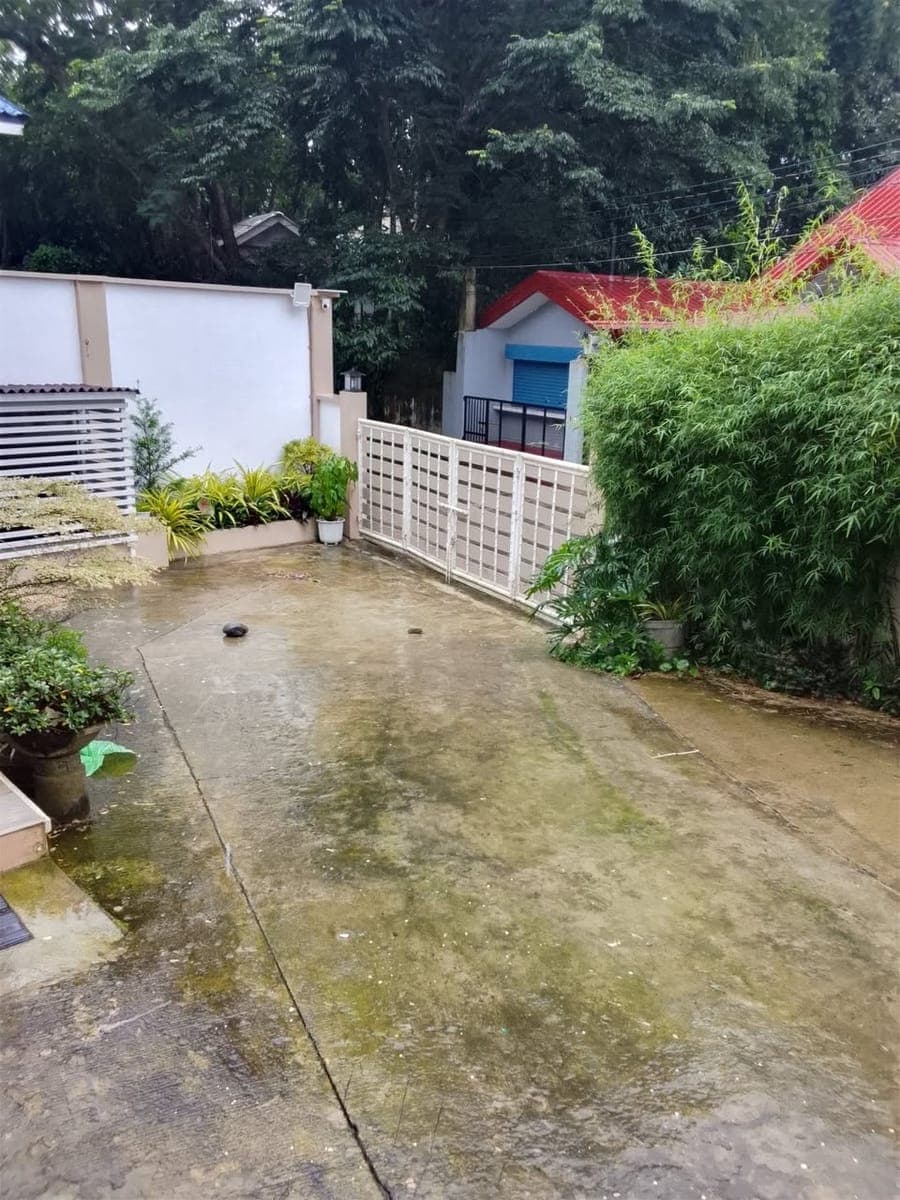 house for rent 3bedroom 4batroom modern house 70k monthly my swimming pool tagaytay city pm nlng for more details - photo 5