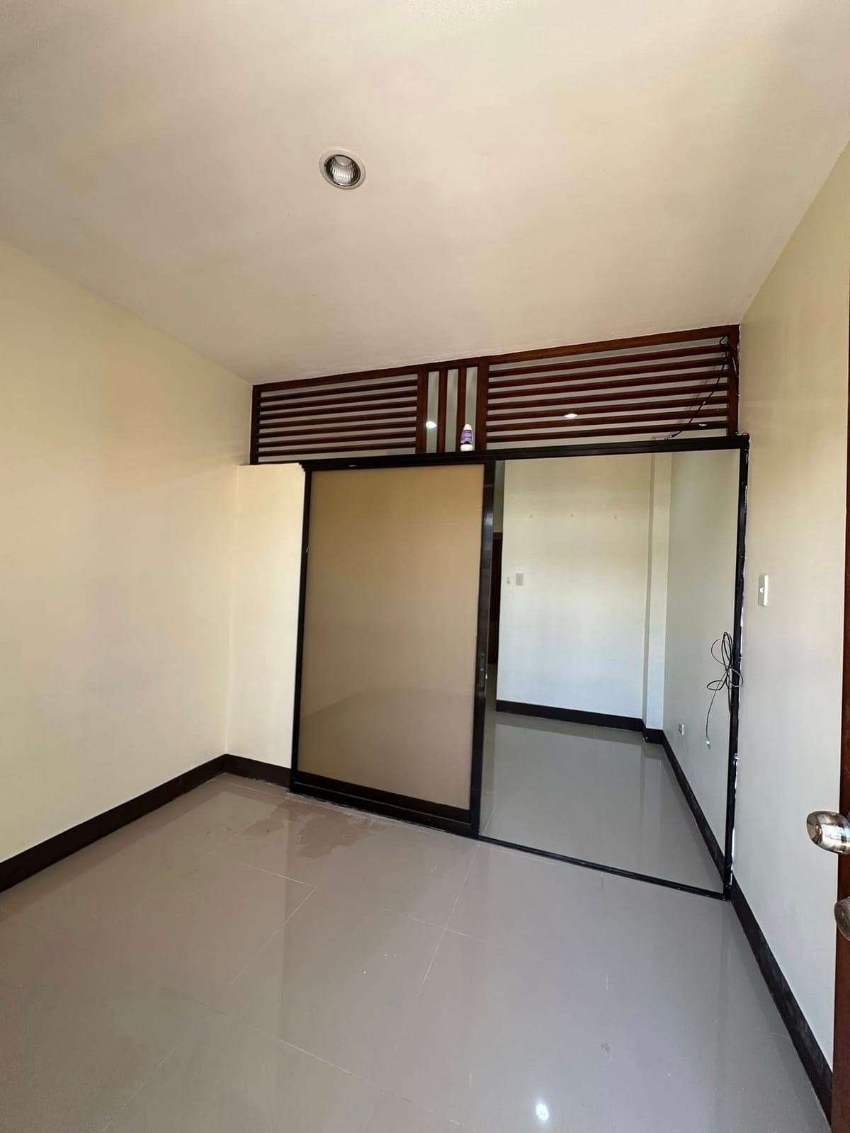 For Rent Unfurnished Studio Units - photo 12