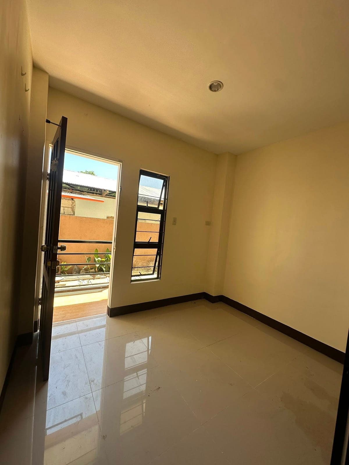 For Rent Unfurnished Studio Units - photo 16