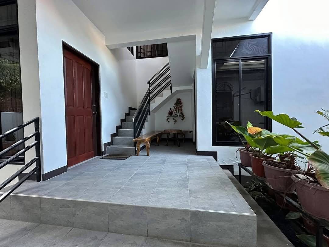 **🏠 FOR RENT – Fully Furnished 3BR Home in Daro, Dumaguete City** - photo 2