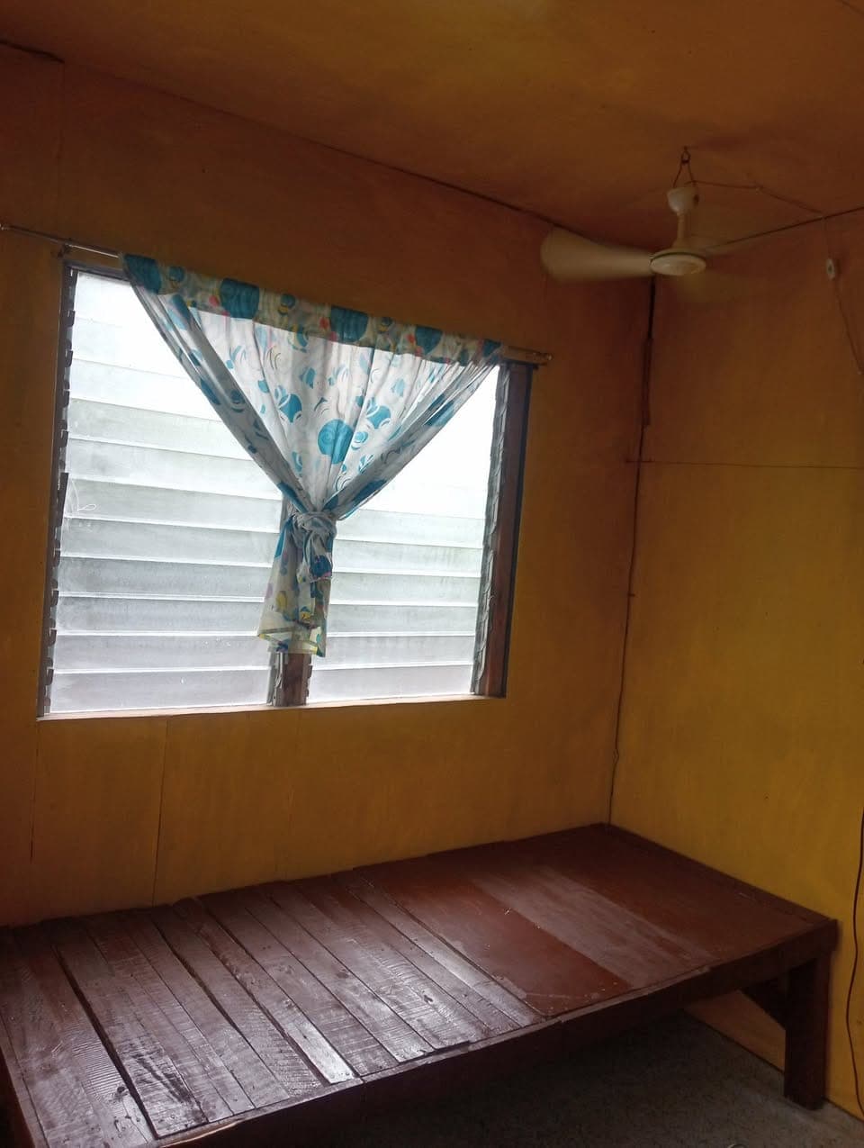 SOLO ROOM FOR RENT 2500 AVAILABLE TOMORROW, PULANGTUBIG NEAR GYM - photo 1