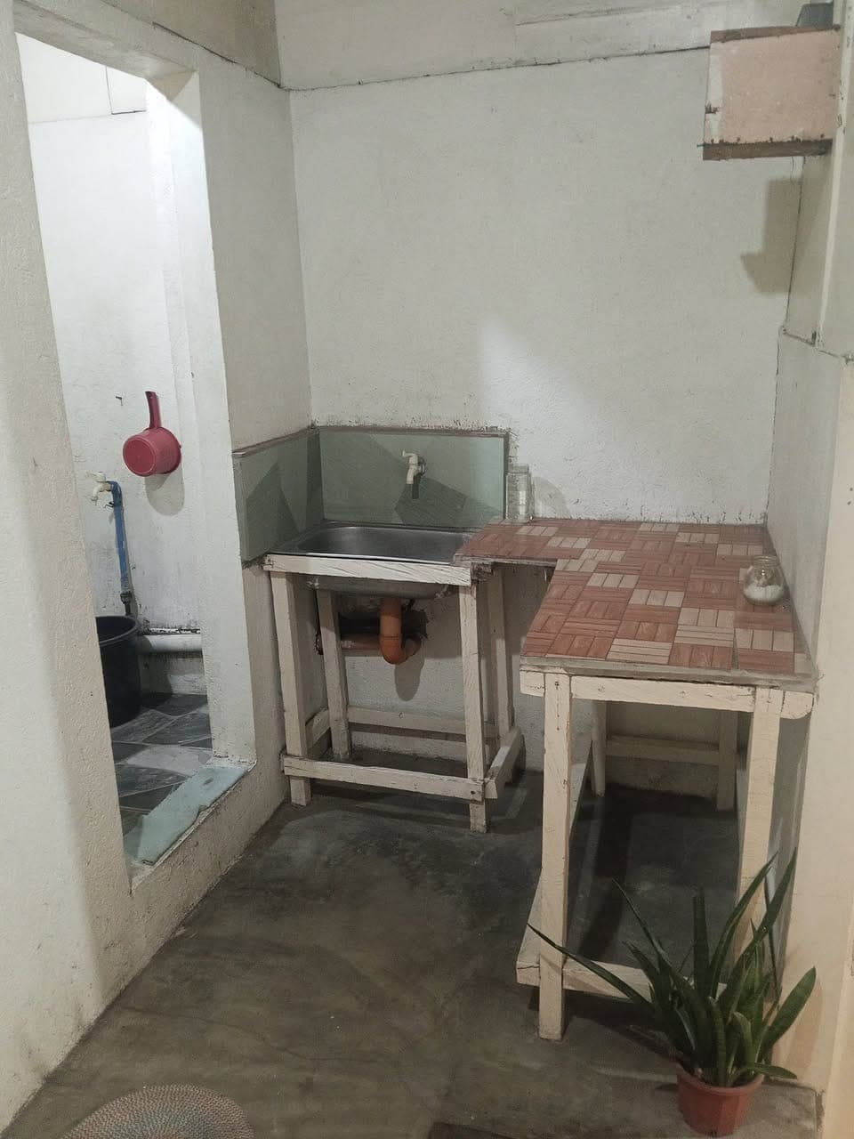 Room for rent Good for 3 to 4 Person - photo 3