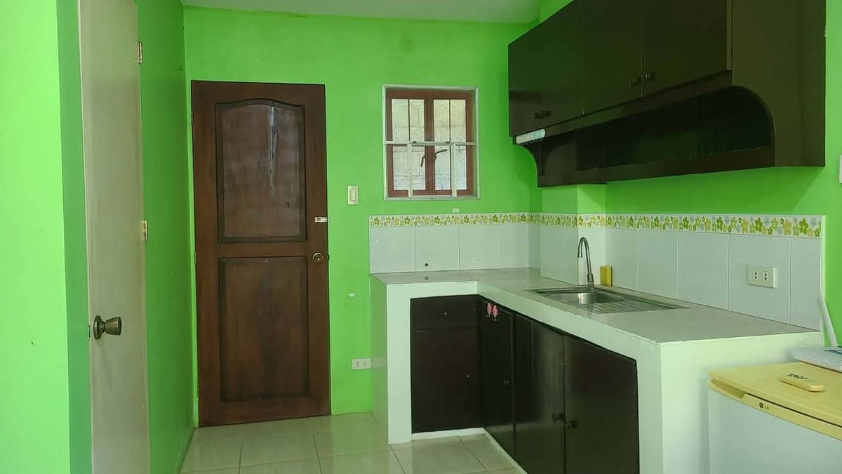 Unit 4. Studio type APARTMENT for RENT! - photo 2