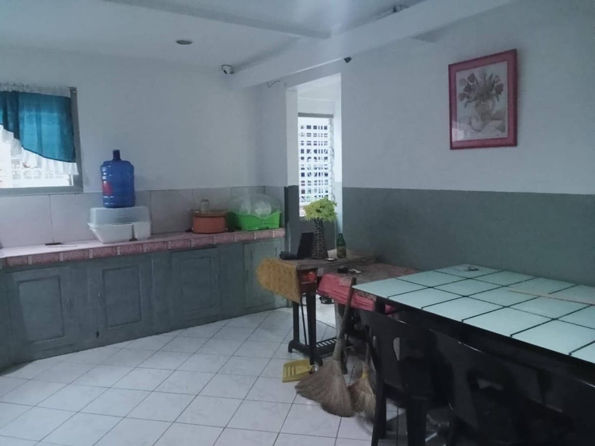 Solo room available for rent located at E.J.BLANCO STREET Piapi Dumaguete City. Free wifi, water and... - photo 3