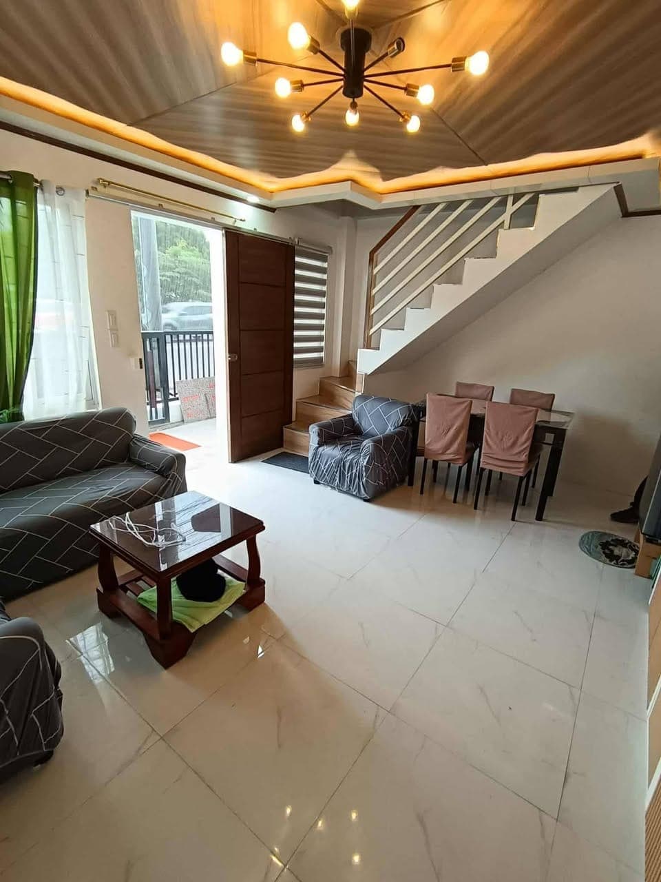 House for Rent - photo 1