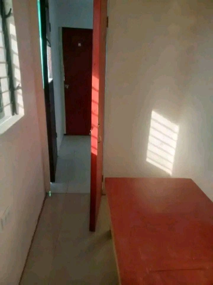 nas ko now 1 room available girls only 1 room 1 person ragud 2200 per month - photo 2