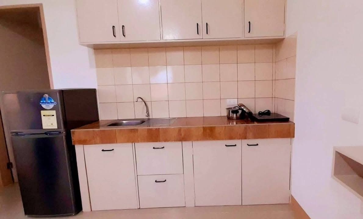 FOR RENT: 1BR Apartment - photo 3