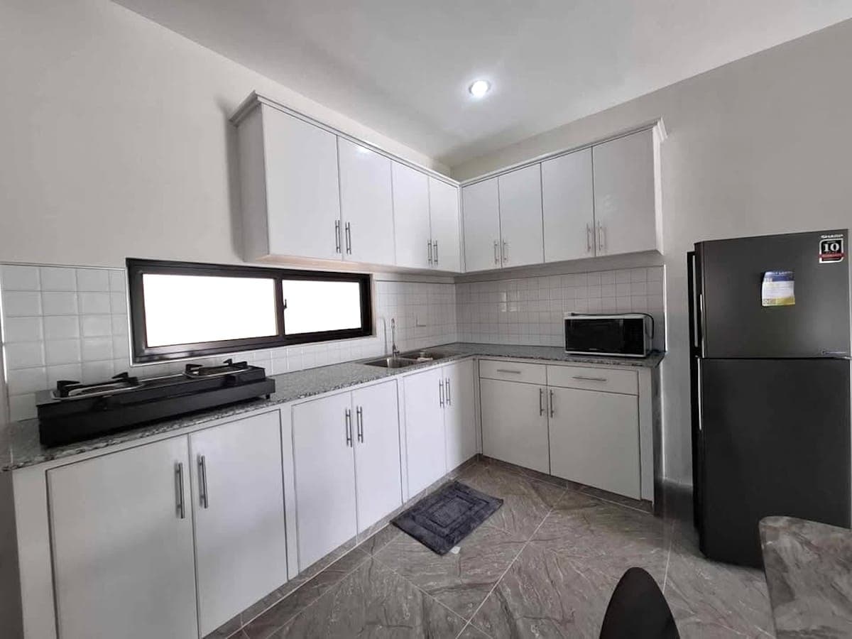 # **🏠FOR RENT - Poblacion, Bacong, Negros Oriental** - photo 4