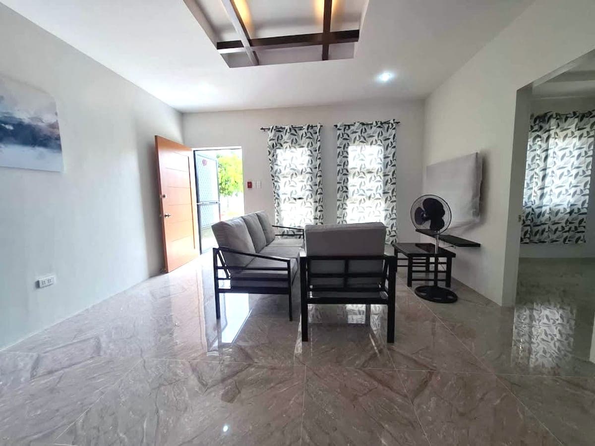 # **🏠FOR RENT - Poblacion, Bacong, Negros Oriental** - photo 5