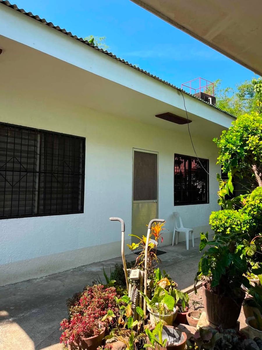 House for Rent - photo 1